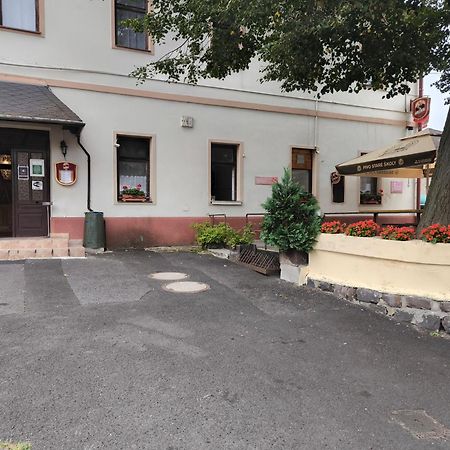 Penzion U Zeleneho Stromu Telnice Εξωτερικό φωτογραφία
